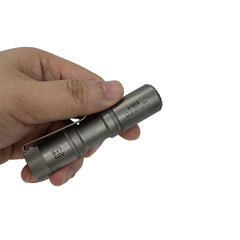 Manker E05 II Ti NICHIA 519A 4000K R9080 Titanium EDC Flashlight 800 Lumens