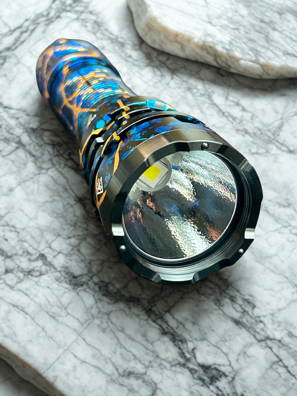 Acebeam Defender P17 Tactical Flashlight (Black&Blue Camo) - Limited Edition 4900 Lumens
