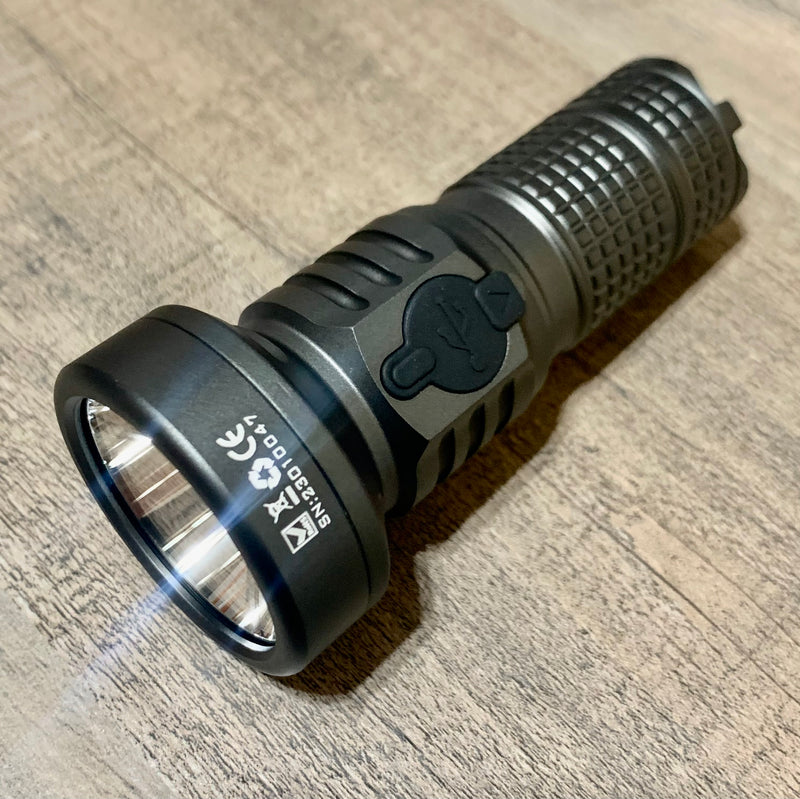 Manker MC13 II 90.2 LED 4000 Lumens with Battery (Metal Grey)