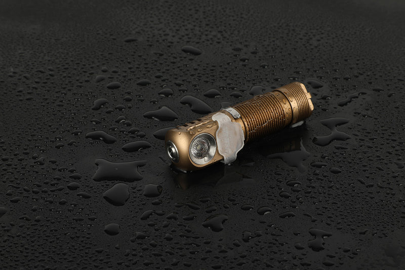 Manker E03H II Sand (Cool White) 600 Lumens