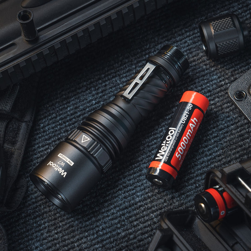 Weltool W7 The Prodigal LEP Tactical Flashlight 700 Lumens