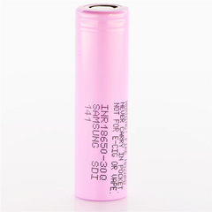 Samsung 30Q 18650 3000mAh 15A Battery - INR18650-30Q Flat Top Rechargeable Battery