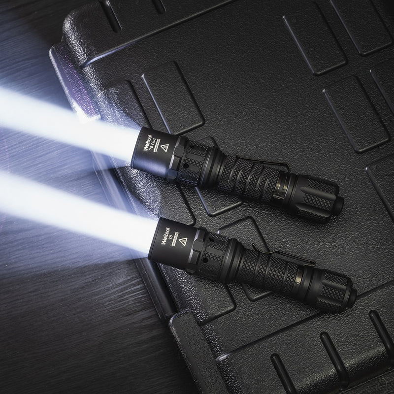 Weltool T8Plus LED Flashlight 2100 Lumens