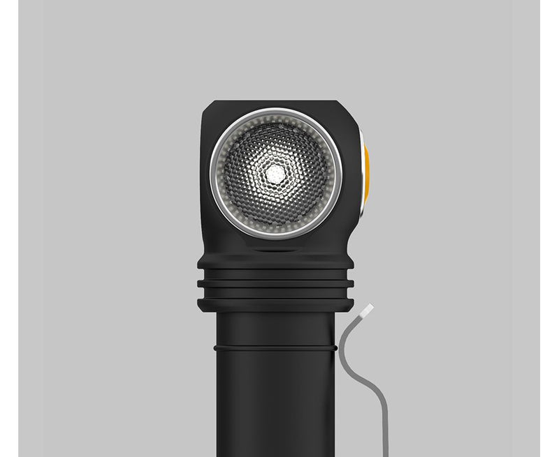Armytek Wizard C2 Pro Magnet USB Cree XHP50.2 with Battery 2500 Lumens